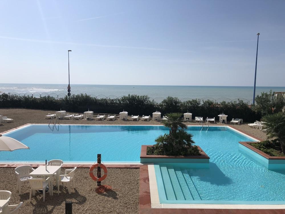 Residence Hotel Antica Perla San Leone Dış mekan fotoğraf