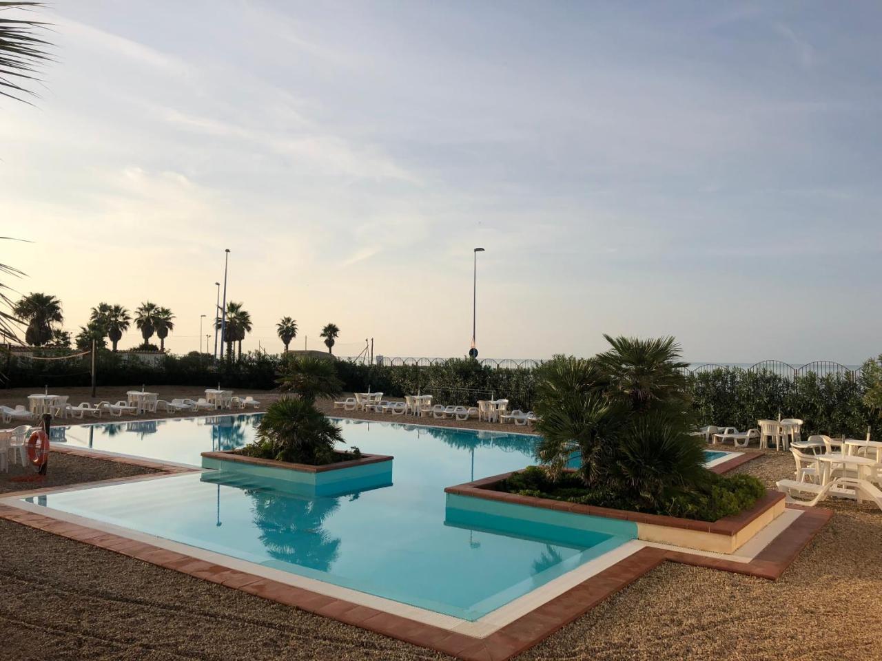 Residence Hotel Antica Perla San Leone Dış mekan fotoğraf